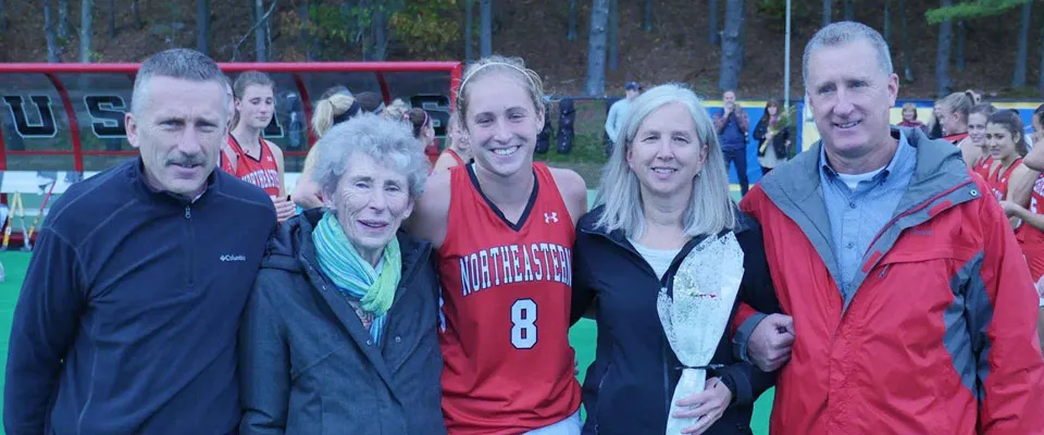 Pancreatic cancer patient Susan Stewart with her family, she enrolled in the CCTG PA.7 immunotherapy and chemotherapy trial  